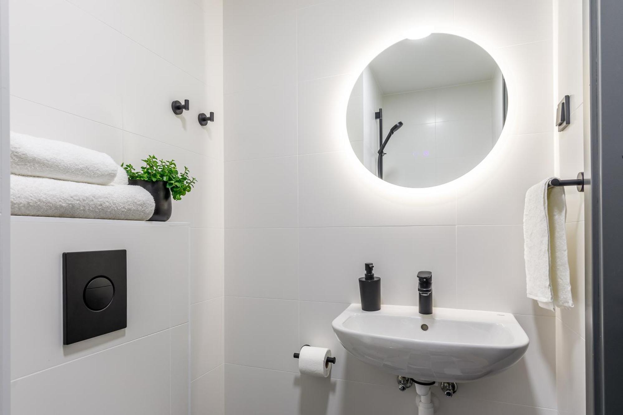 Rare Apartments - Self Check-In Miniapartments Tartu Extérieur photo