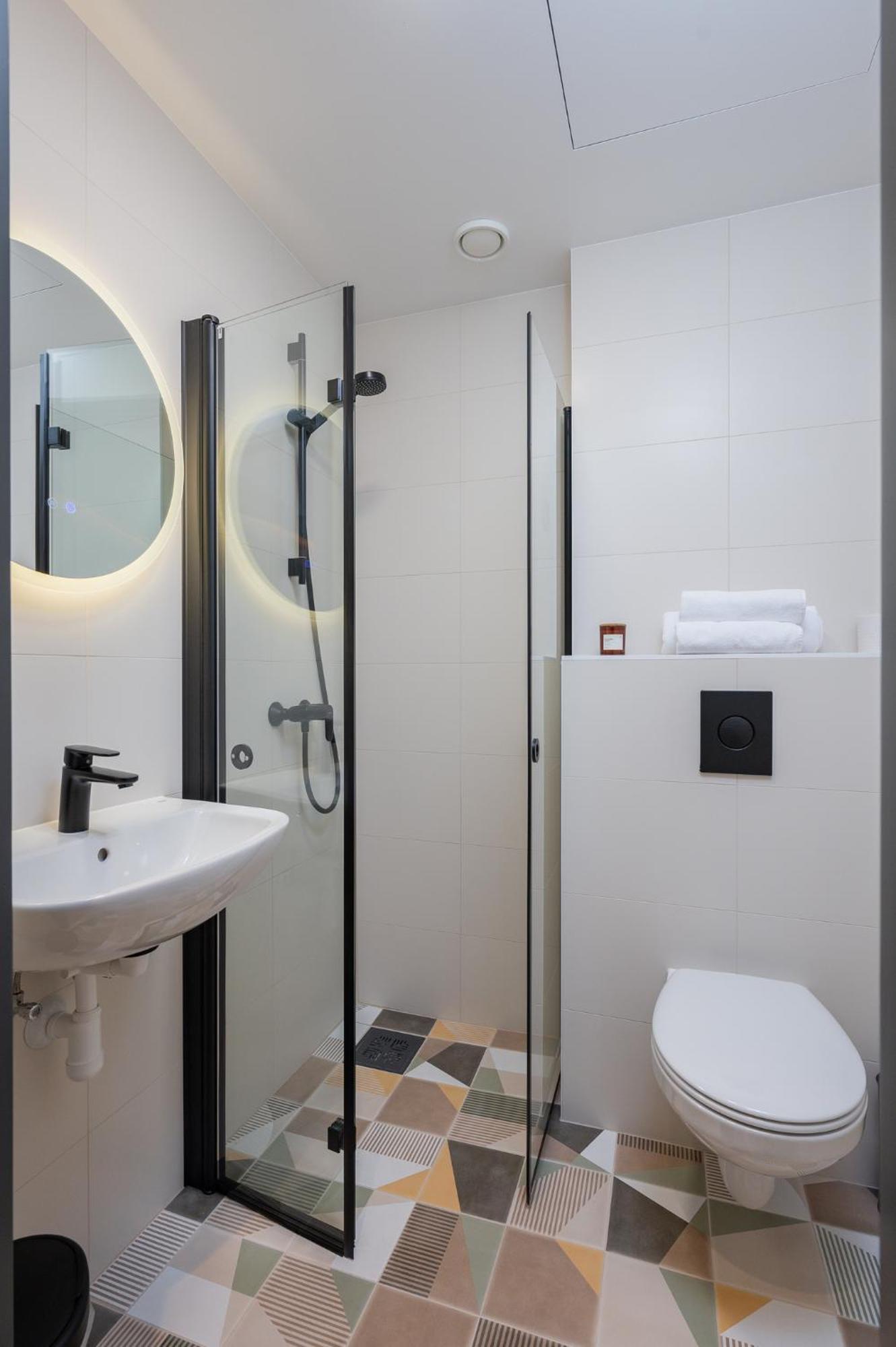Rare Apartments - Self Check-In Miniapartments Tartu Extérieur photo